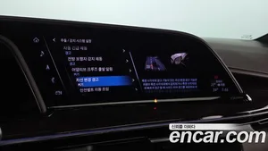Cadillac Escalade, 2023 — миниатюра 20