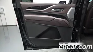 Cadillac Escalade, 2023 — миниатюра 14