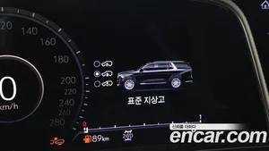 Cadillac Escalade, 2023 — миниатюра 26