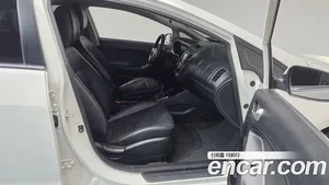 Kia K3, 2016 — миниатюра 17