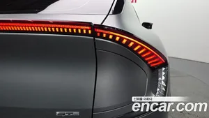 Kia EV6, 2022 — миниатюра 9