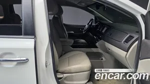 Kia Carnival, 2016 — миниатюра 11