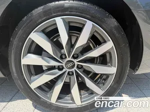 Audi A4, 2023 — миниатюра 5