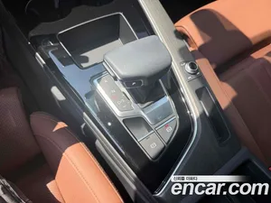 Audi A4, 2023 — миниатюра 9