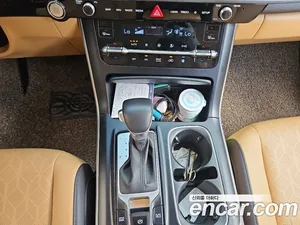 Kia Carnival, 2021 — миниатюра 20