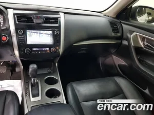 Nissan Altima, 2015 — миниатюра 10