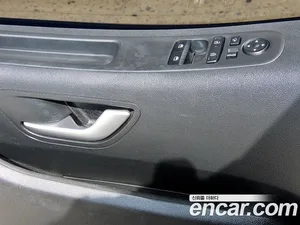 Hyundai Staria, 2024 — миниатюра 11
