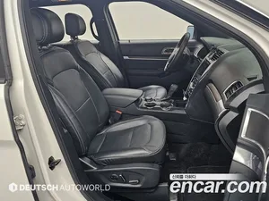 Ford Explorer, 2015 — миниатюра 6