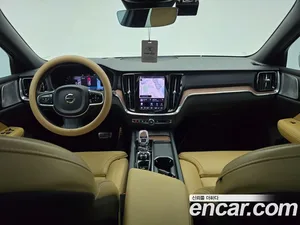 Volvo V60, 2024 — миниатюра 8