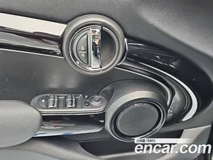 Mini Cooper, 2023 — миниатюра 17