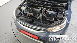Kia Stonic, 2017 — миниатюра 6