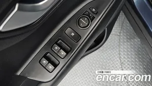 Kia Stonic, 2017 — миниатюра 26