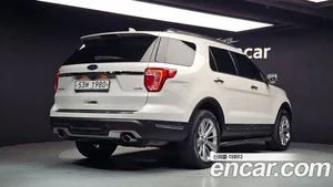 Ford Explorer, 2018 — миниатюра 2