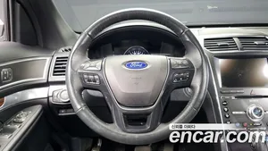 Ford Explorer, 2018 — миниатюра 13