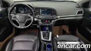 Hyundai Avante, 2017 — миниатюра 10