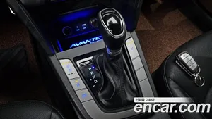 Hyundai Avante, 2017 — миниатюра 12