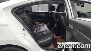 Hyundai Avante, 2017 — миниатюра 17