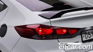 Hyundai Avante, 2017 — миниатюра 9