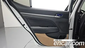 Hyundai Avante, 2017 — миниатюра 15