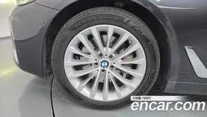 BMW 5-Series, 2022 — миниатюра 5