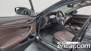 BMW 5-Series, 2022 — миниатюра 10