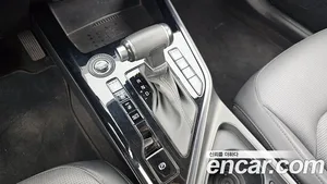 Kia Niro, 2022 — миниатюра 9