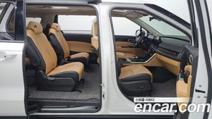 Kia Carnival, 2021 — миниатюра 24