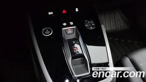 Audi Q4 e-tron, 2022 — миниатюра 9