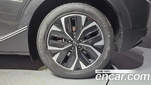 Kia EV6, 2022 — миниатюра 7