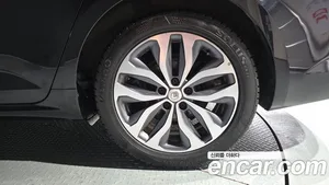 Renault SM6, 2016 — миниатюра 7