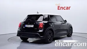 Mini Cooper, 2024 — миниатюра 2