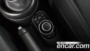 Mini Cooper, 2024 — миниатюра 26