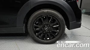 Mini Cooper, 2024 — миниатюра 7
