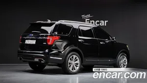 Ford Explorer, 2018 — миниатюра 2