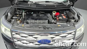Ford Explorer, 2018 — миниатюра 6