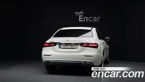 Mercedes-Benz E-Class, 2022 — миниатюра 4