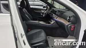 Mercedes-Benz E-Class, 2022 — миниатюра 16