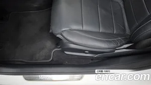 Mercedes-Benz E-Class, 2022 — миниатюра 31