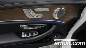 Mercedes-Benz E-Class, 2022 — миниатюра 33