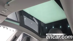 Tesla Model Y, 2024 — миниатюра 22