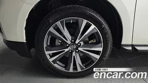 Nissan Pathfinder, 2018 — миниатюра 5