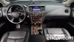 Nissan Pathfinder, 2018 — миниатюра 10
