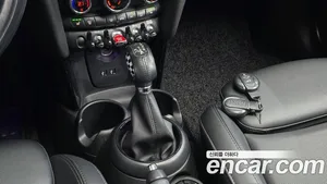 Mini Cooper, 2018 — миниатюра 9