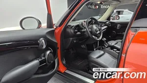 Mini Cooper, 2018 — миниатюра 10