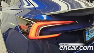 Tesla Model 3, 2024 — миниатюра 9