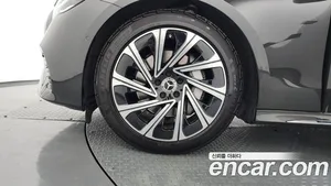 Mercedes-Benz E-Class, 2024 — миниатюра 5