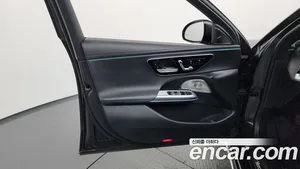 Mercedes-Benz E-Class, 2024 — миниатюра 14