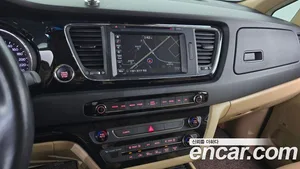 Kia Carnival, 2016 — миниатюра 13