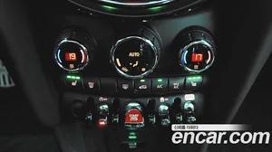 Mini Cooper, 2021 — миниатюра 10
