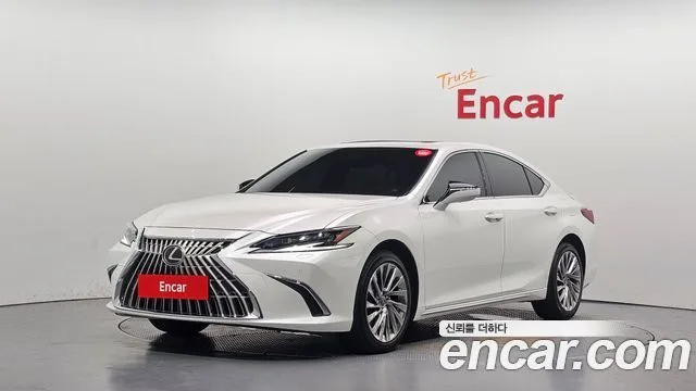 Lexus ES, 2025 — фото автомобиля из Кореи